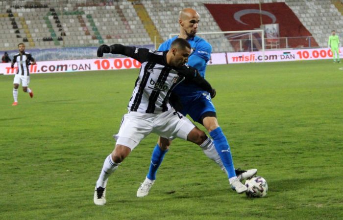 Süper Lig: BB Erzurumspor: 2 - Beşiktaş: 4 (Maç sonucu) 12