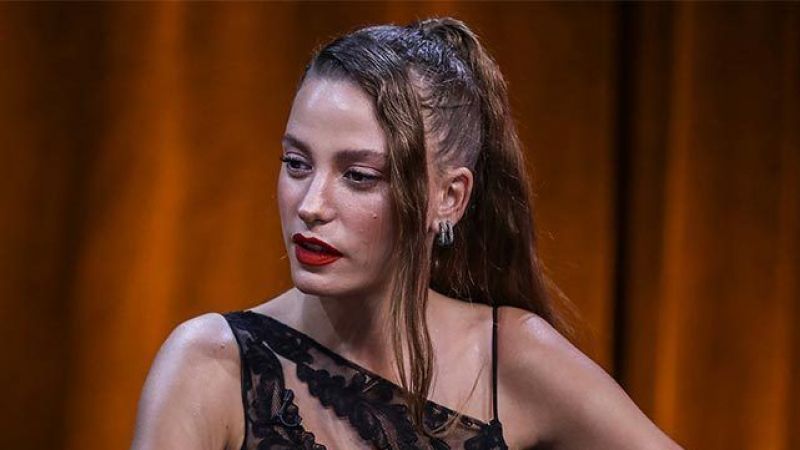 Serenay Sarıkaya’yı İlk Kez Makyajsız Görenler Gözlerine İnanamadı! Bir Fotoğrafla Her Şey Ortaya Çıktı! 2