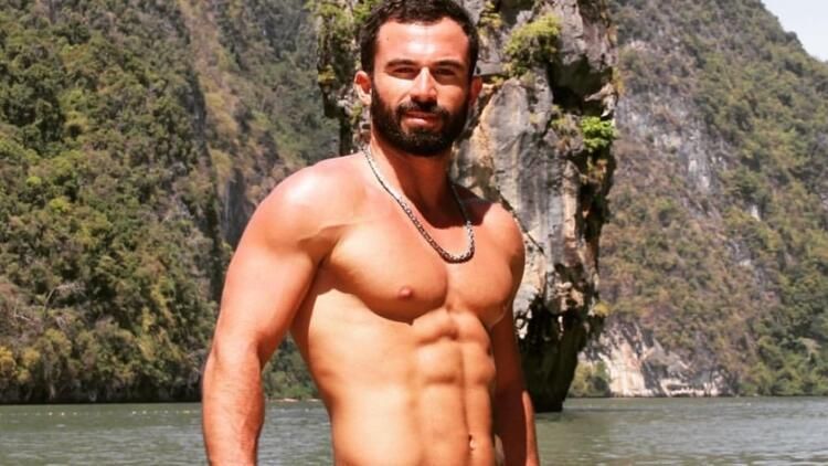 Survivor Şampiyonluğu Hakkında Konuşan Turabi’ye Demet Akalın’dan Tokat Gibi Cevap! 1