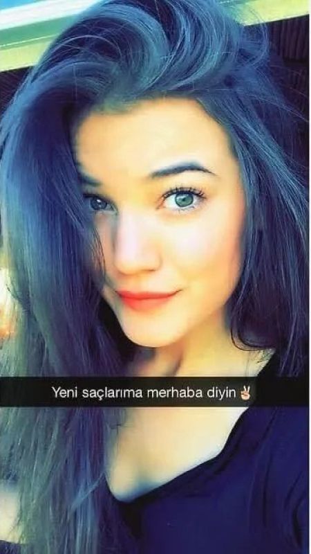 Pınar Deniz Gençlik Fotoğraflarıyla Yaktı Kavurdu! “Doğal Güzelliğini Korumuş…” 2