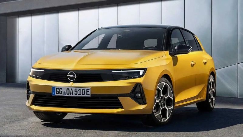 Opel Yeni Astra Türkiye’de Satışa Sunuldu! İşte Yeni Astra’da Fiyat Listesi… 3