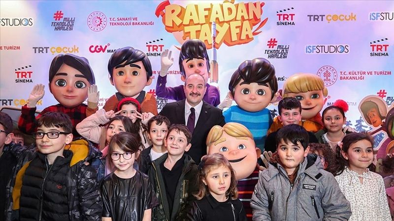 Hafta sonu ne yapacağım diye düşünmeyin, beyazperdeye bir şans verin! Türkiye’de bu hafta 6 film birden vizyona girdi! 3