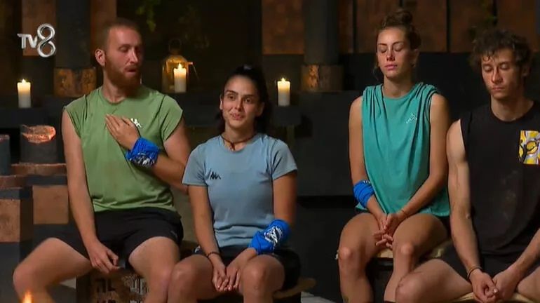 Nefesler tutuldu, elenen isim belli oldu! Tunga, Gizem, Senem ve Aziz saatlerce ter döktü! İşte Survivor 2023 yarışmasının son bölümünde yaşananlar 3