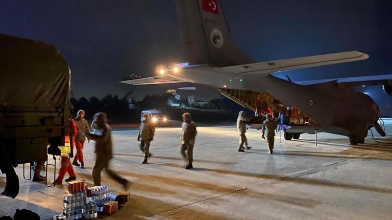 Milli Savunma Bakanlığı Duyurdu! Gelibolu 2'nci Kolordu İstihkam Alay Komutanlığı Personelleri, Deprem Bölgelerine Hareket Etti! 3