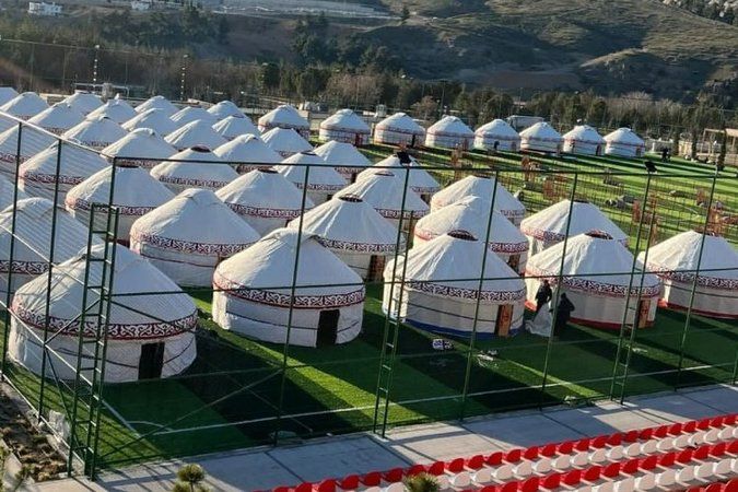 Deprem sonrası Kırgızistan, Gaziantep’i yalnız bırakmadı! Kurtarma ekibi ve çadırlar bölgeye ulaştı! Ankara Büyükelçisi Ruslan Kazakbaev karşıladı! 3