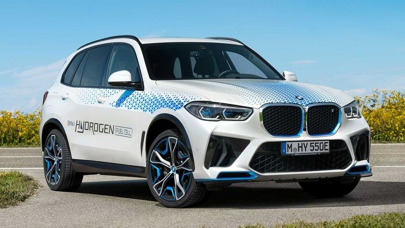 Alman Otomotiv Devinden Hidrojen Yakıtlı Araç! BMW İX5 Hydrogen Test İçin Sürüşe Hazırlanıyor! 1