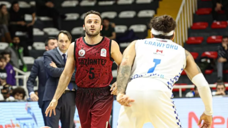 Deplasmanda olmaları, depreme yakalanmamalarını sağladı! Gaziantep Basketbol takımı çalışmalarına hızla yeniden başladı! “Tesadüfen depremi yaşamadık ama…” 1