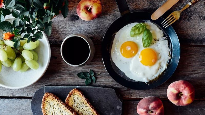 Canan Karatay’dan sahur reçetesi: Bol tereyağına 2 yumurta kırıp… 1