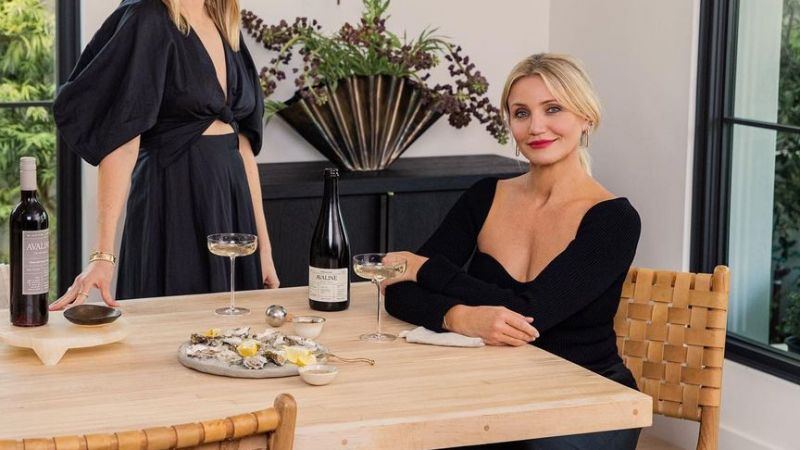 10 Yıl Sonra Setlere Geri Döndü! Cameron Diaz Oyuncuğu Yeniden Bırakıyor Mu? 3