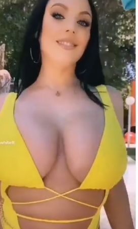 Angela White yine yıktı! YOK ARTIK! 'Dedirten itirafıyla' hayranlarını şaşkına çevirdi! Rol Arkadaşı Keiran Lee'den Açıklama 5