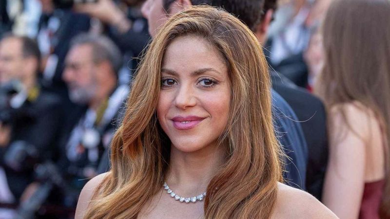 Shakira ülkeyi terk etti! Çocukları ile ülkeyi terk eden Shakira ağlayarak… 1