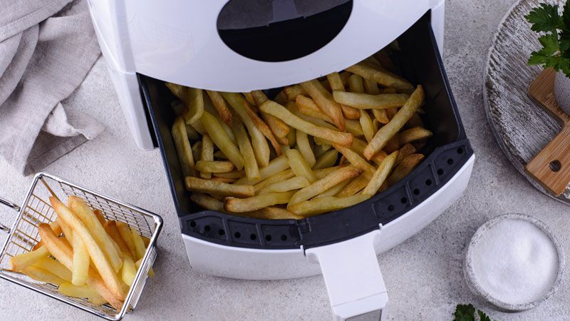 Airfryer’iniz var ama hala ne yapacağınızı bilmiyor musunuz? İşte Airfryer ile yapılabilecek 6 yemek tarifi! 3