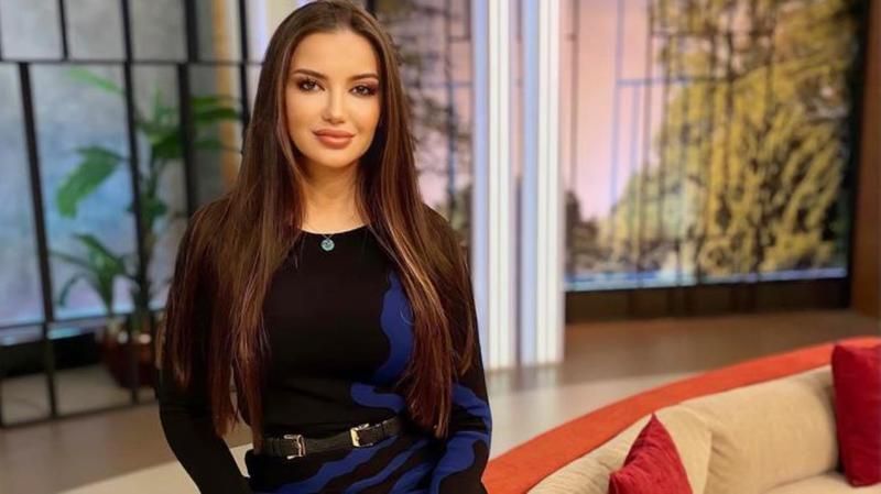 Kocasıyla günde 6 kez birlikte olan kadın isyan etti! Kadın “Yeter” dedikçe kocası para vermeye başladı! Esra Ezmeci’nin cevabı beğeni topladı 1