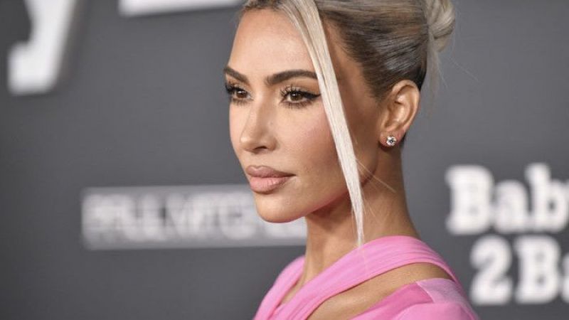 Kim Kardashian’dan kariyer değişikliği! Ünlü isim popüler dizinin kadrosuna geçiş yaptı! 3