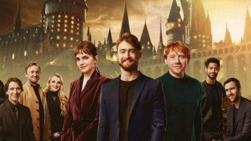 Warner Bros müjdeyi verdi! Harry Potter dizi formatıyla yayına girmeye hazırlanıyor! "10 yıllık uzun bir serüven" olacak! 2