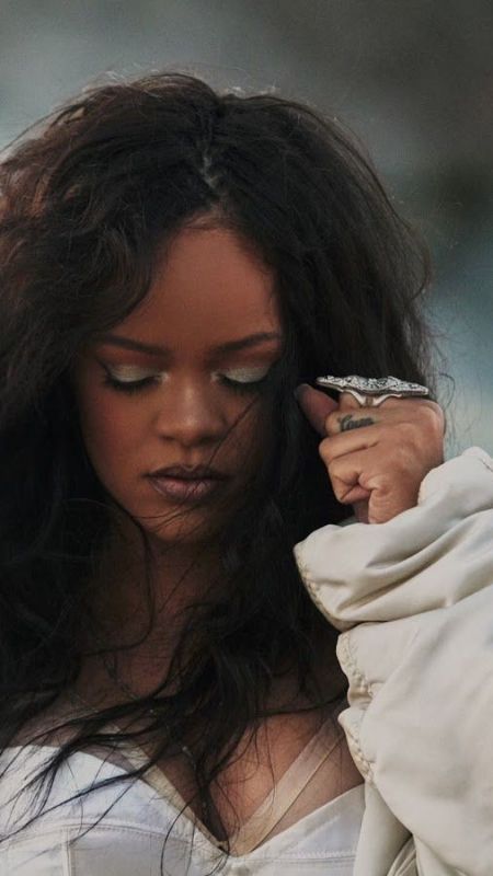 ASAP Rocky’nin kopyası! Rihanna oğlunun fotoğraflarını paylaştı! 1