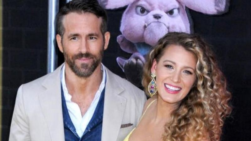 Blake Lively dördüncü çocuğundan sonra kameralar karşına geçti! Ünlü ismin son hali herkesi şaşırttı! 3