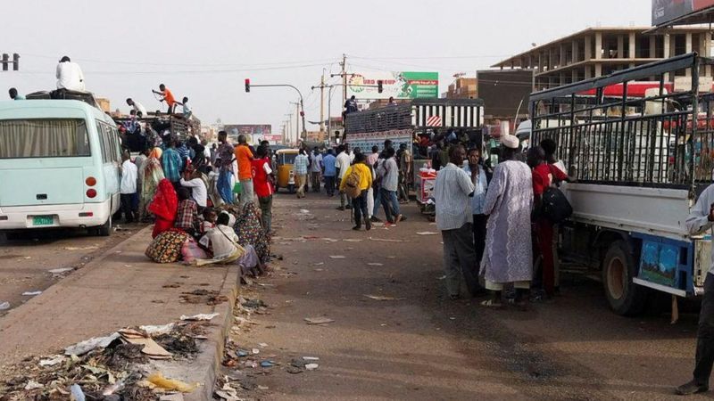 Sudan'da Çatışmalar Durmuyor: İç Savaşın Gölgesi Büyüyor! Sudan'da Çatışmaların Artması Sağlık Krizine Yol Açıyor! 3