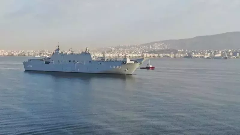 TCG Anadolu İzmir Limanına Demir Attı! O Anlar Drone Kamera İle Görüntülendi! 3