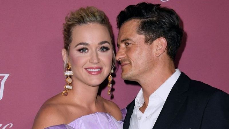 Orlando Bloom ve Katy Perry aşklarını milyonlara duyurdu! İlk günkü gibi… 3