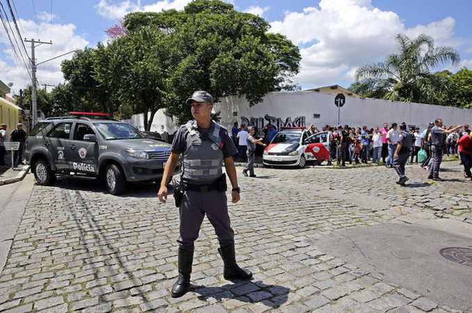 Bolsonaro'nun Evi Polis Baskınına Uğradı: Aşı Kartında Sahtecilik İddiası! Altı Kişi Gözaltında! 2