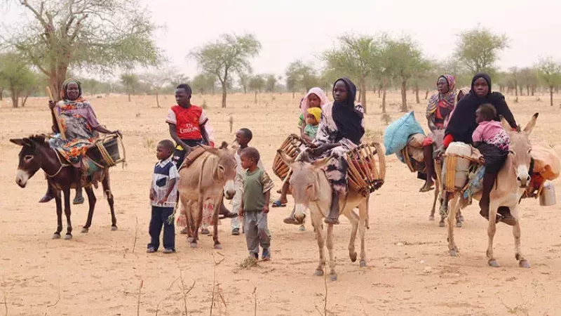 Sudan'da Çatışmalar ve Kaos Sürüyor, Siviller Tahliye Ediliyor, Kaçış Yollarını Arıyor! Mülteci Sayısı 800 Bini Aşabilir! 3