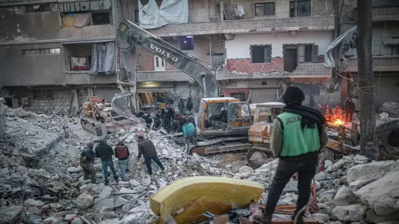 Deprem Bölgesinde OHAL Sona Eriyor! Bölgede Oy Kullanmak İsteyen Vatandaşlara AFAD Tarafından Akaryakıt Desteği 1