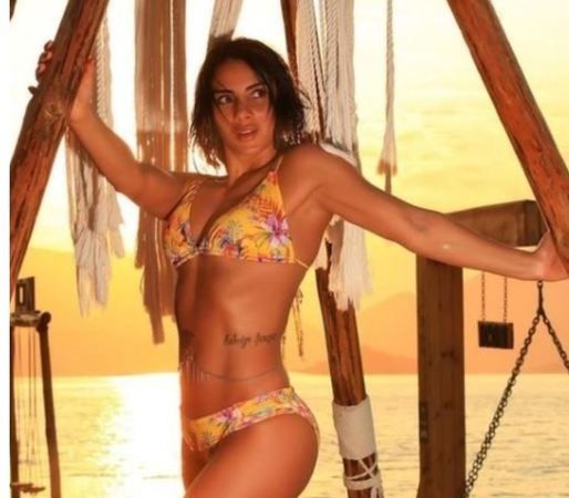 Survivor Sabriye estetikli paylaşımıyla Hollywood yıldızı Lopez’e benzetildi! Bikinili fit pozları "İyi ki yaptırmış" dedirtti! 1