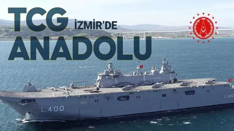 Dünya Tarihinde Bir İlk! Dünyanın İlk Silahlı İnsansız Hava Aracı Gemisi İzmir Alsancak Limanı'nda Vatandaşları Büyüledi! TCG Anadolu, Limanda 500 Metre Kuyruk Oluşturdu! 2