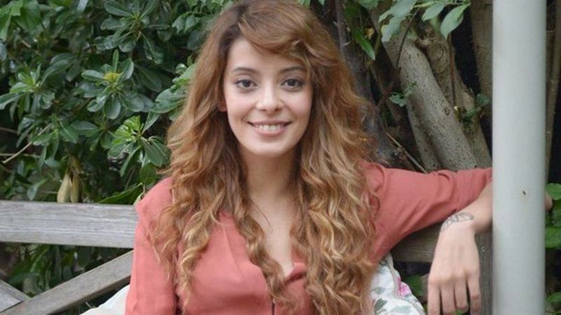 Kraliçe dizisinde Zeynep karakterini canlandıran Selin Şekerci kimdir? Hayatına dair bilinmeyenler… 1