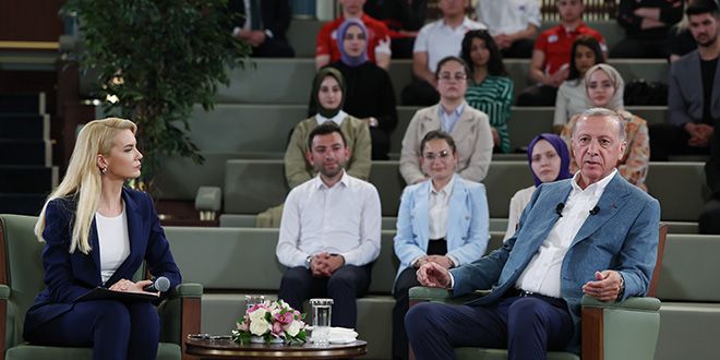 Erdoğan'dan Kızılay'a: "Kızılay, Böyle Bir Çadır Satma İşine Giremez!" 2