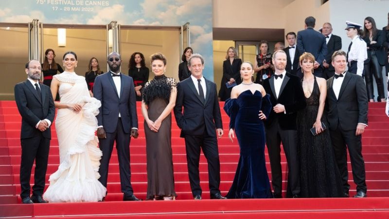 Johnny Depp’in oynadığı filmle başlayan Cannes Film Festivali devam ediyor… Ödüller, gösterimler ve çok daha fazlası! 1