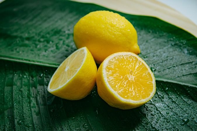 Taze limonları tam 1 yıl boyunca bu teknikle saklamak mümkünmüş! Küflenmiyorlar 3