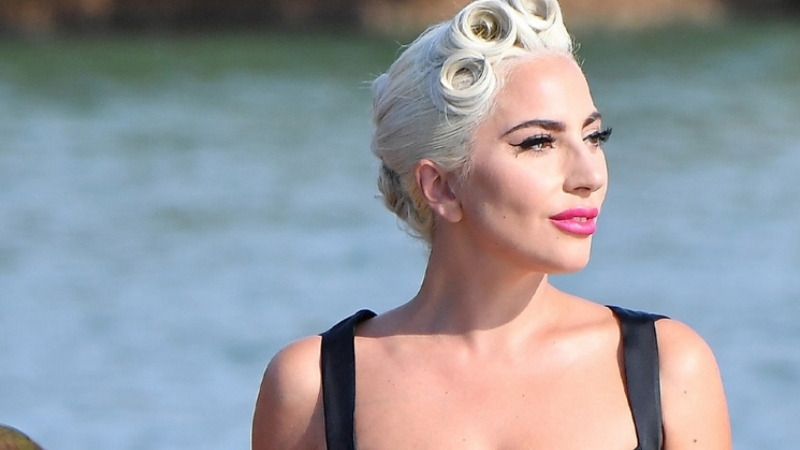 Lady Gaga rahatsızlık mı geçirdi? Midesinden 5 litre sperm çıktı iddiası sosyal medyayı salladı... 5