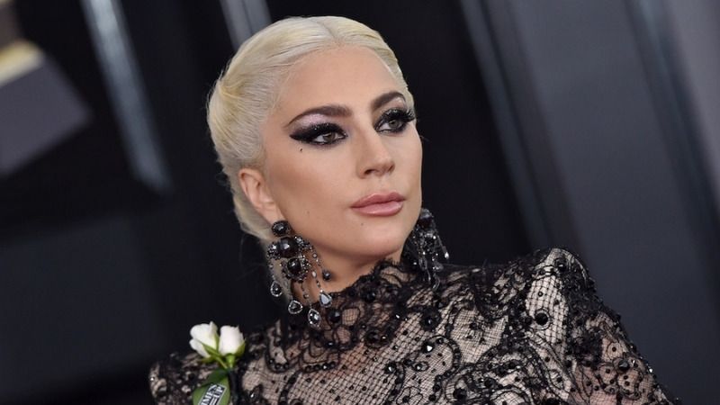 Lady Gaga rahatsızlık mı geçirdi? Midesinden 5 litre sperm çıktı iddiası sosyal medyayı salladı... 7