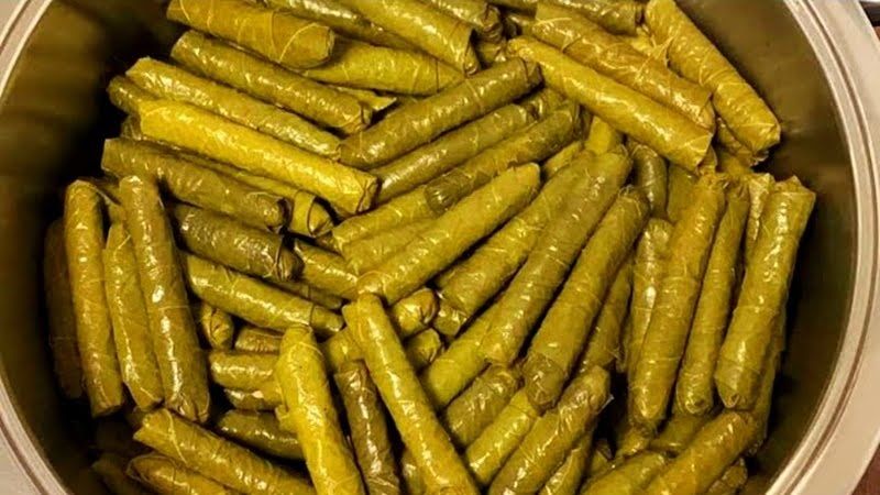 Sarma yaparken lezzetini kaçıran hata! Aşçılar uyardı... Pişirirken asla atlamayın 3