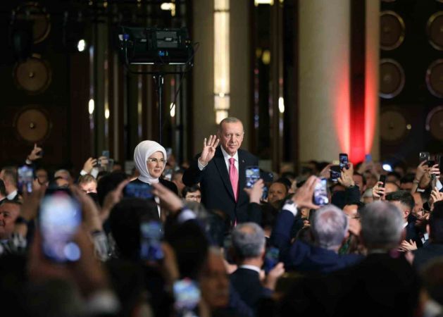 Cumhurbaşkanı Recep Tayyip Erdoğan 'KONUŞURKEN DÜNYA LİDERLERİ YANINDA YER ALDI' 7