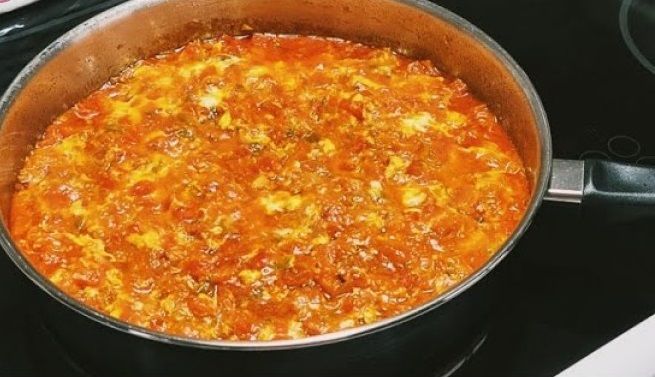 Tavanın dibini sıyırmak garanti: Lezzetli menemen tarifinin sırrıymış 2