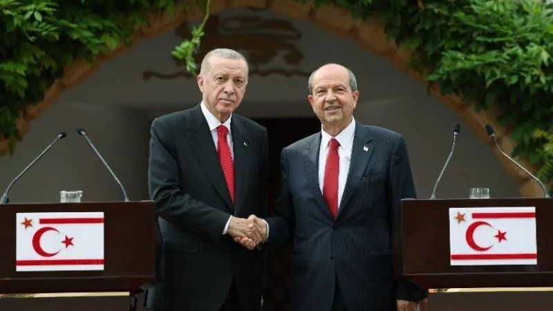 Cumhurbaşkanı Erdoğan yeni ilk dönemde ilk ziyaretini gerçekleştirdi! KKTC’de 2 lider açıklamalar yaptı! 2