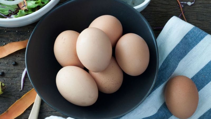 Uzman isim Canan Karatay tarafından ‘gizli silah’ olarak anılıyor! Gün içinde 2 tane yumurta tüketmenin önemi! 4