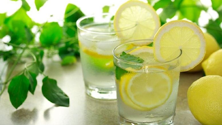 Limonlu su karşımı tüketenler dikkat! Bu karışım gerçekte ne kadar sağlıklı biliyor musunuz? 1