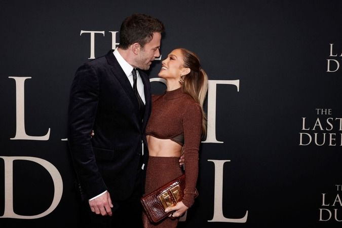 Jennifer Lopez ve Ben Affleck çifti nikah tazeliyor! Dev malikanenin kapısı ilk kez basına açılacak! 3