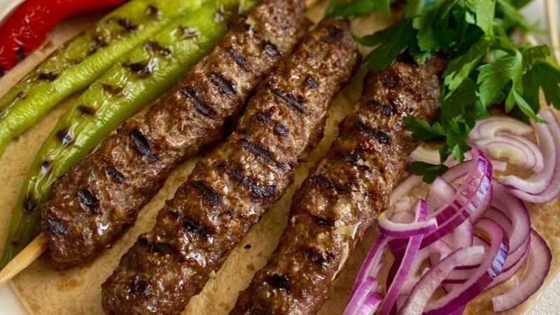 Gazianteplilerin Vazgeçemeyeceği Yemek: Kebap! Et Fiyatları Uçuyor Ama Gazianteplilier Direniyor! 1