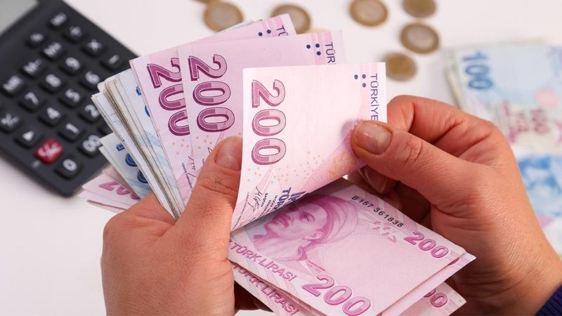 1.99 faizli kredi veren bankaya rekor başvuru! 50 bin TL nakit anında hesapta... Aylık taksit ödemesi ve başvuru detayları belli oldu 1