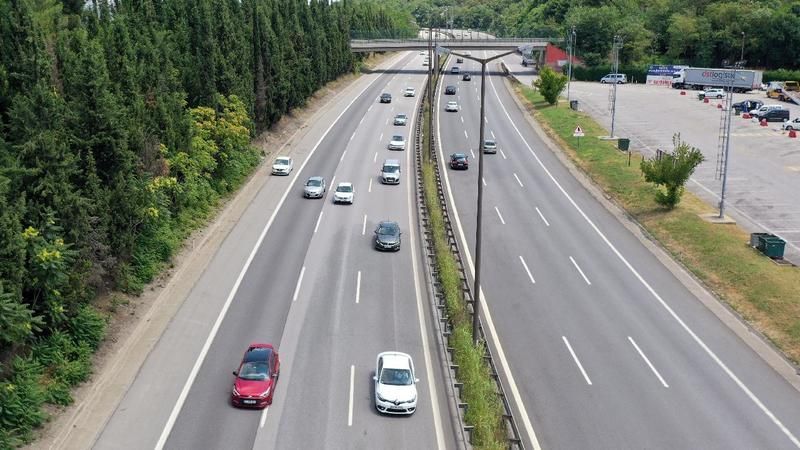 Hız sınırını sadece 2 km aştı, 1000 TL ceza yedi! İtiraz sonrası mahkemeden emsal karar çıktı... EDS radar cezasında bu detaya dikkat! 1