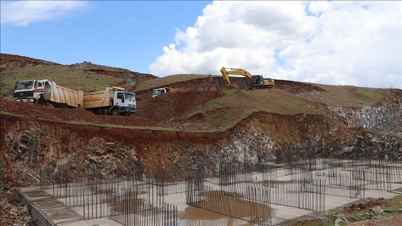 Gaziantep’teki depremzedelere TOKİ eli: Nurdağı ilçesindeki konutlar bitmeye başladı, her an teslim edilebilir! İnşaat 24 saat durmuyor! 1