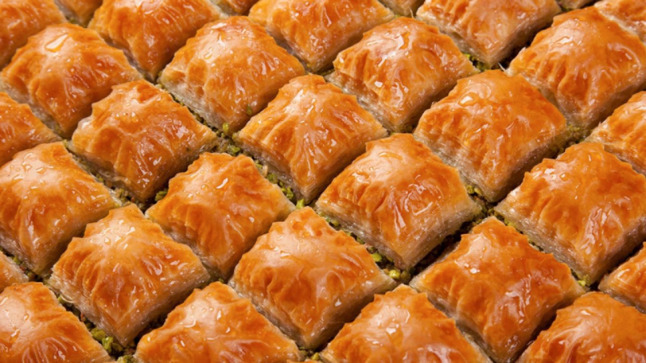 Gaziantep'te Baklava ÜRETİCİLERİ DİKKAT! Asya ülkesi "Türkiye'den tonlarca ANTEP baklavası almak istiyoruz" diyerek duyurdu!