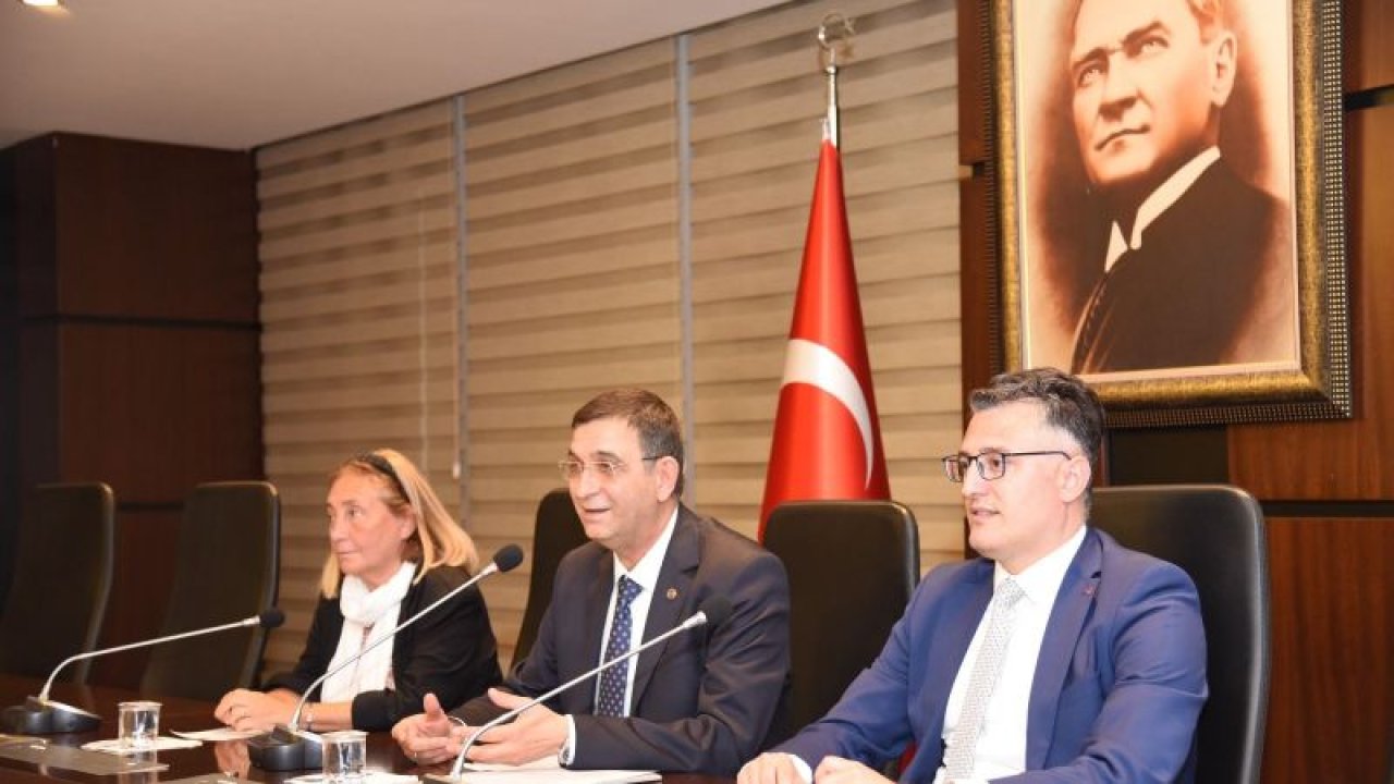 Gaziantep Sanayi Odası’nda ayakkabı sektör toplantısı yapıldı