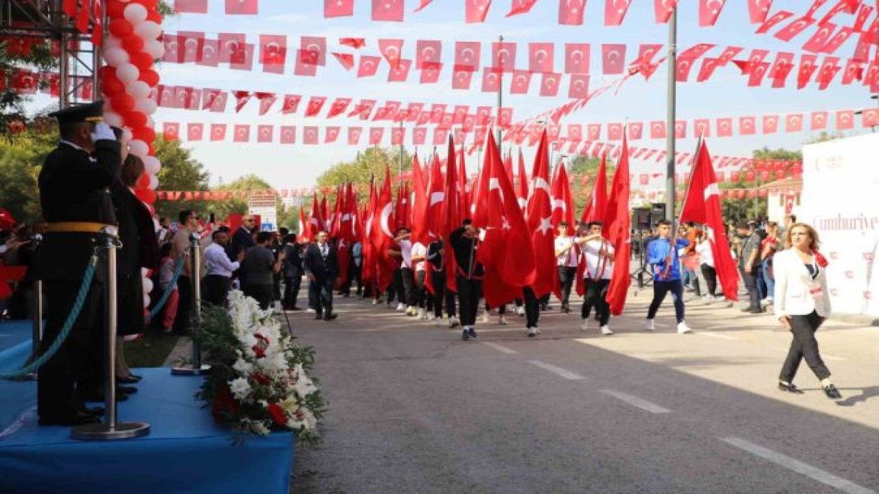 Gaziantep’te Cumhuriyet’in 100. Yılı coşkuyla kutlandı