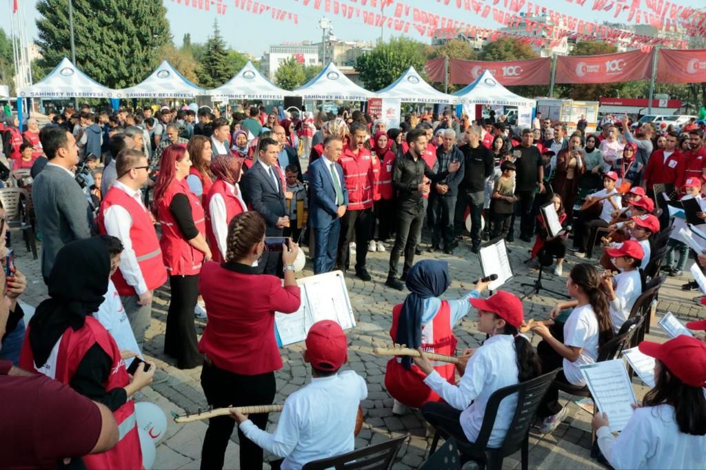 Gaziantep'te Kızılay Haftası Çoşkuyla Kutlandı